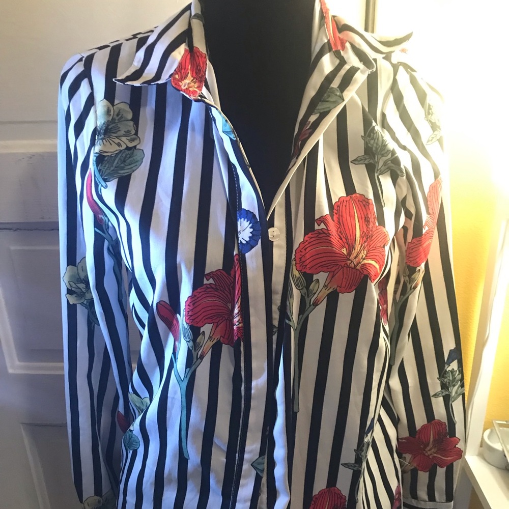 Boohoo Floral Blouse